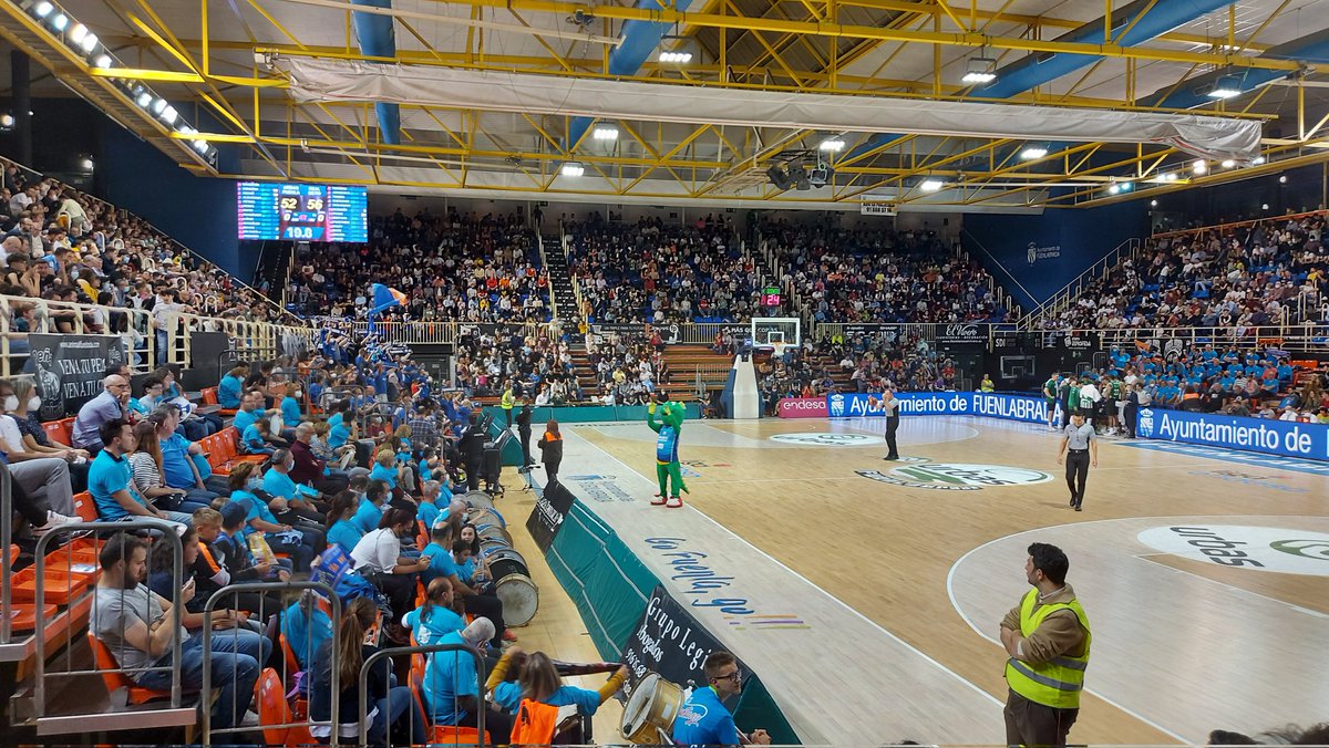 RuthPascual_'s tweet photo. Felicidades en tu día, #Fuenli. Aunque nos quedamos tristes con el partido perdido te deseamos un feliz #DiaInternacionaldelosAnfibios en #Fuenlabrada https://t.co/7uuW5UXxtI