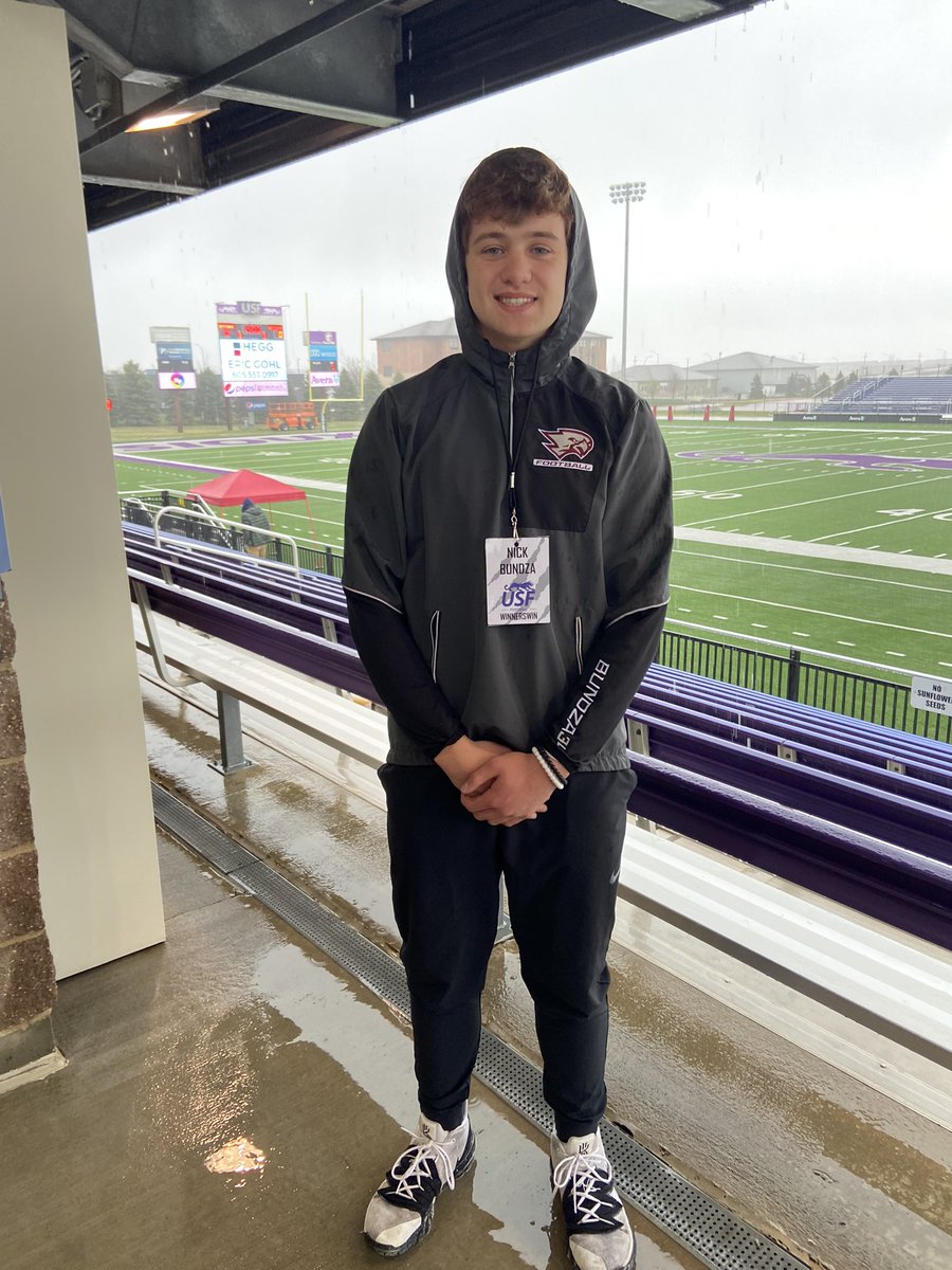 Thank you coaches <a href="/CoachHaydenMace/">Hayden Mace</a> @CooCoachA for having me at the great junior day! Loved everything about @USFCooFootball