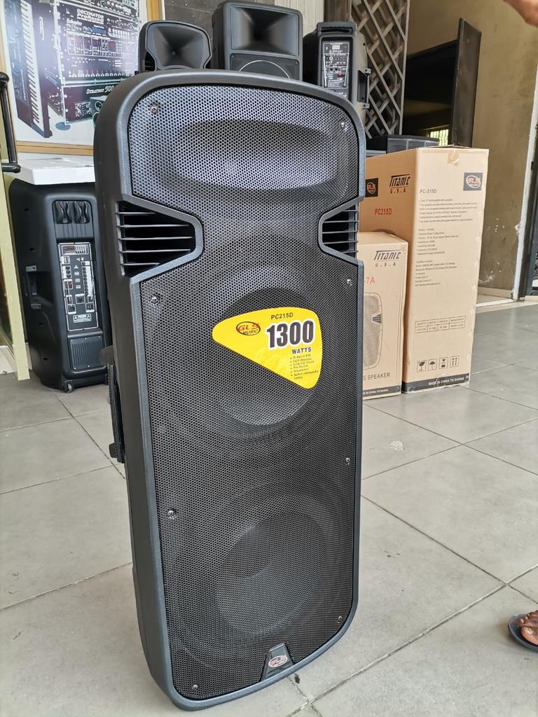 nodulling5's tweet photo. Rechargeable speaker at ur disposal  limited stock contact 0272402685 for the best of deals https://t.co/x8JzDNZ4J0