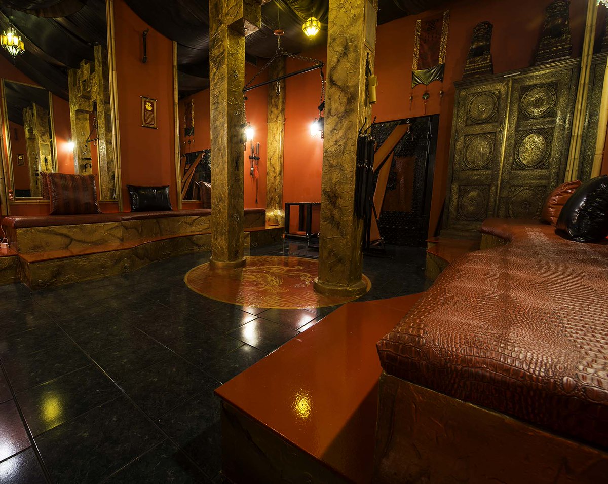 PandorasBoxNYC's tweet photo. Have you rented one of our rooms yet? Interested in exploring a new kink with someone you trust? Call to reserve any of our 7 fully equipped themed rooms, 7 days a week. https://t.co/RNxSb3CtGZ