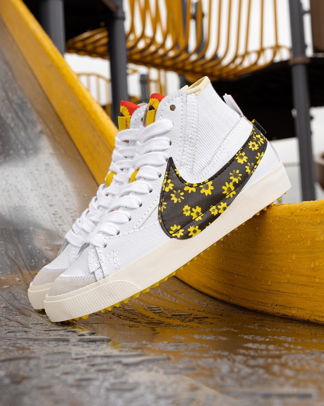 Jimmy Jazz on X: The ubiquitous Nike Blazer Mid gets a modern-day remix  featuring stylish jumbo Swooshes. Your everyday look just got a little more  interesting.  Get your pair now on