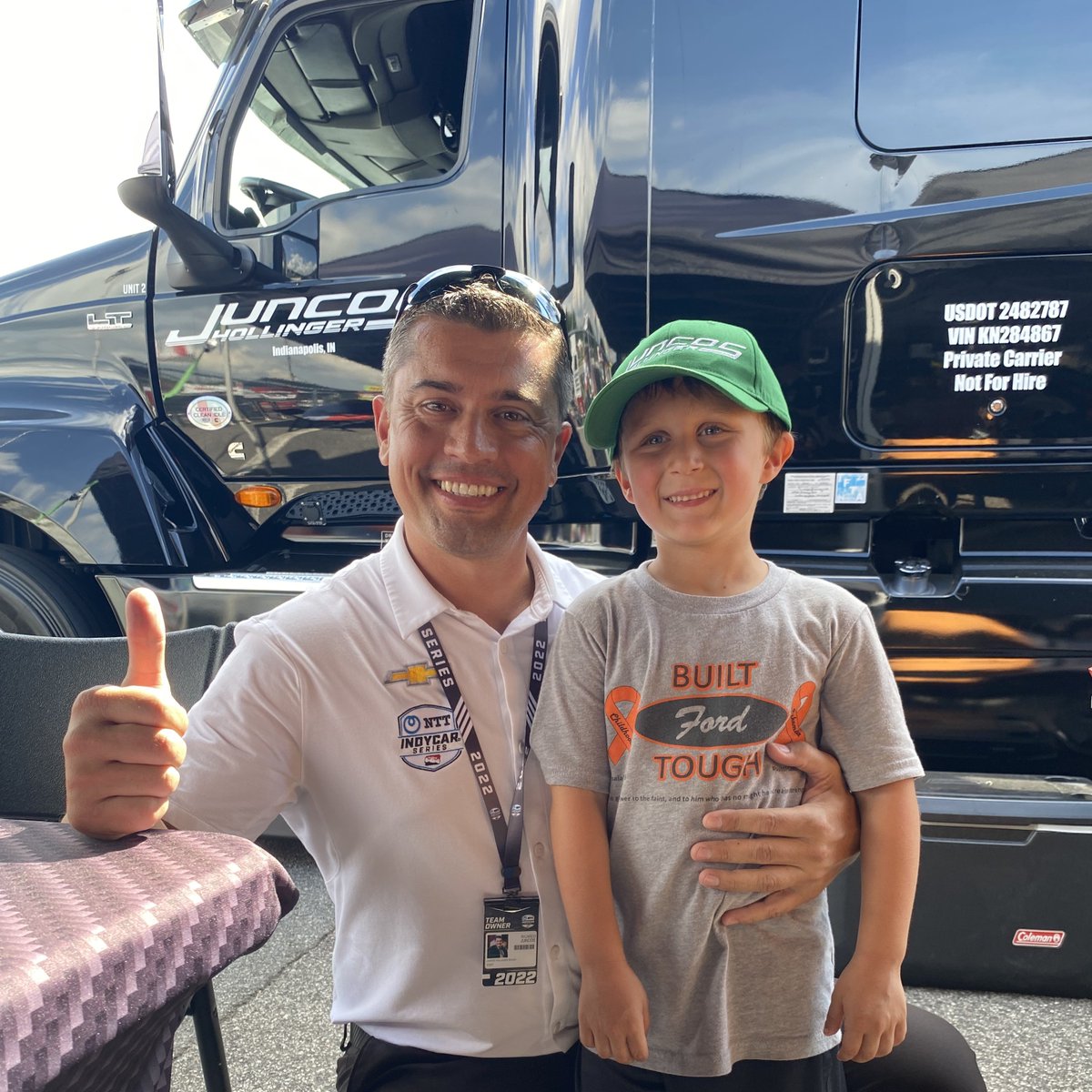 juncoshollinger's tweet photo. 👍Garage tour for our little friends! #RacingForChildrens // Tour por el garage para nuestros amiguitos! #RacingForChildrens

#GOJHR #GoGreen #GPNFTS #RacingForChildrens https://t.co/SXC5uhM2yh