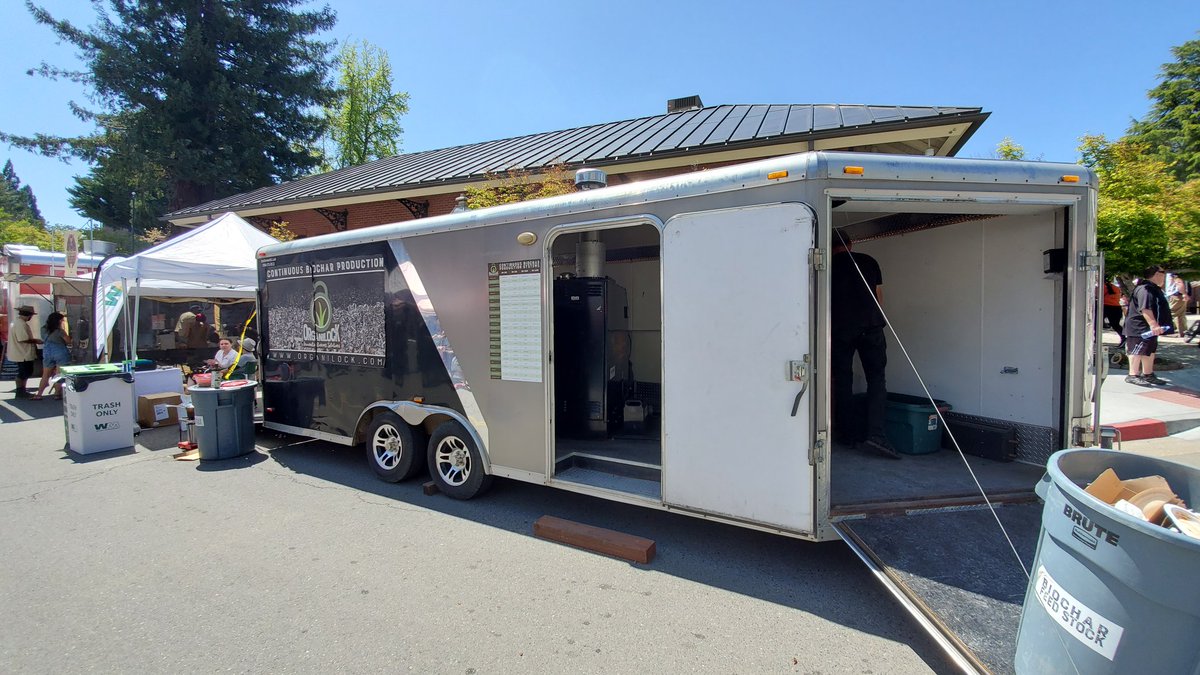 MoreGoodFire's tweet image. We're at Earth Fest Nevada City!
Swing by the Organilock Bio-char trailer to learn about bio-char and good fire. #CAfire #wildfires #wildfire #nevadacounty