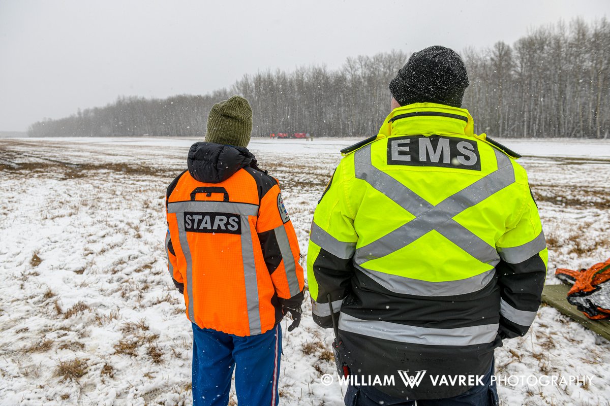 williamvavrek's tweet photo. @STARSambulance crew act as facilitators in a Mass Casualty Incident Scenario west of Grande Prairie during the Search and Rescue Training Exercise with the @RCAF_ARC #gpab #countyofgp https://t.co/sPtQOYfJQw
