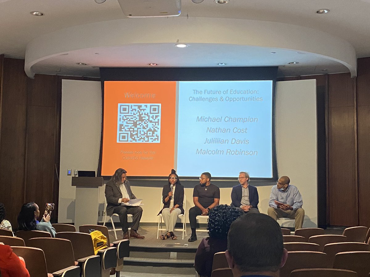 karynallee's tweet photo. Our final session was a plenary panel of some #Cohort2019 students facilitated by @RobHelfenbein. #CulturEd @MercerEducation https://t.co/P2rsVBF9zG