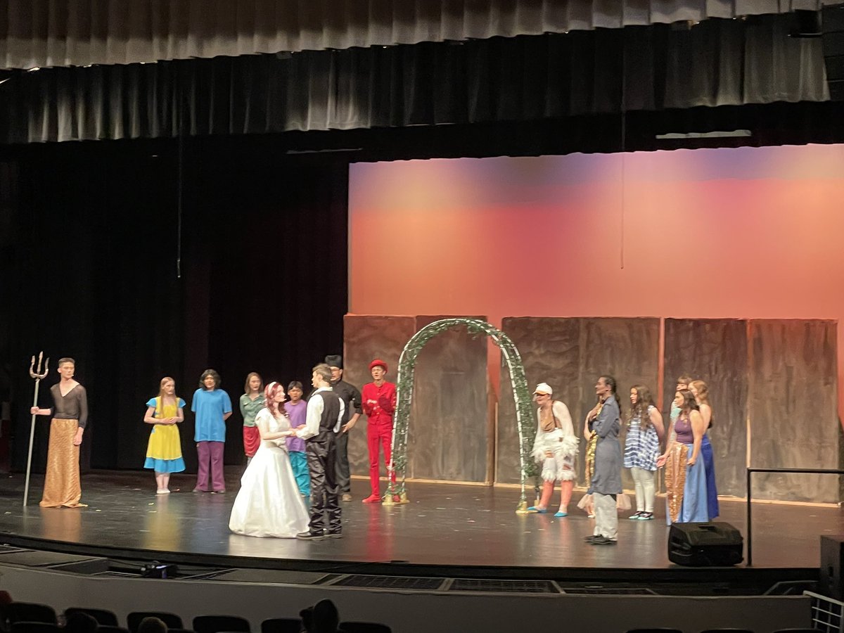 I’m so proud of the SVHS Fine Arts &amp; Musical Department.  The Spring Musical “The Little Mermaid” was phenomenal.  We are so lucky to have such great talent at our school:).