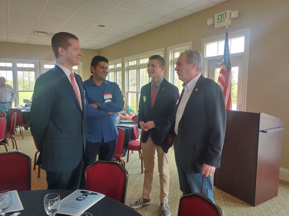 michael_schnoll's tweet image. @GOPMonroe Lincoln Day with Congressman @RepTrey, future #SOS @cdiegomorales, and congressional candidates @SodrelMike (former congressman) and @Erin_Houchin. #IN09 #INGOP