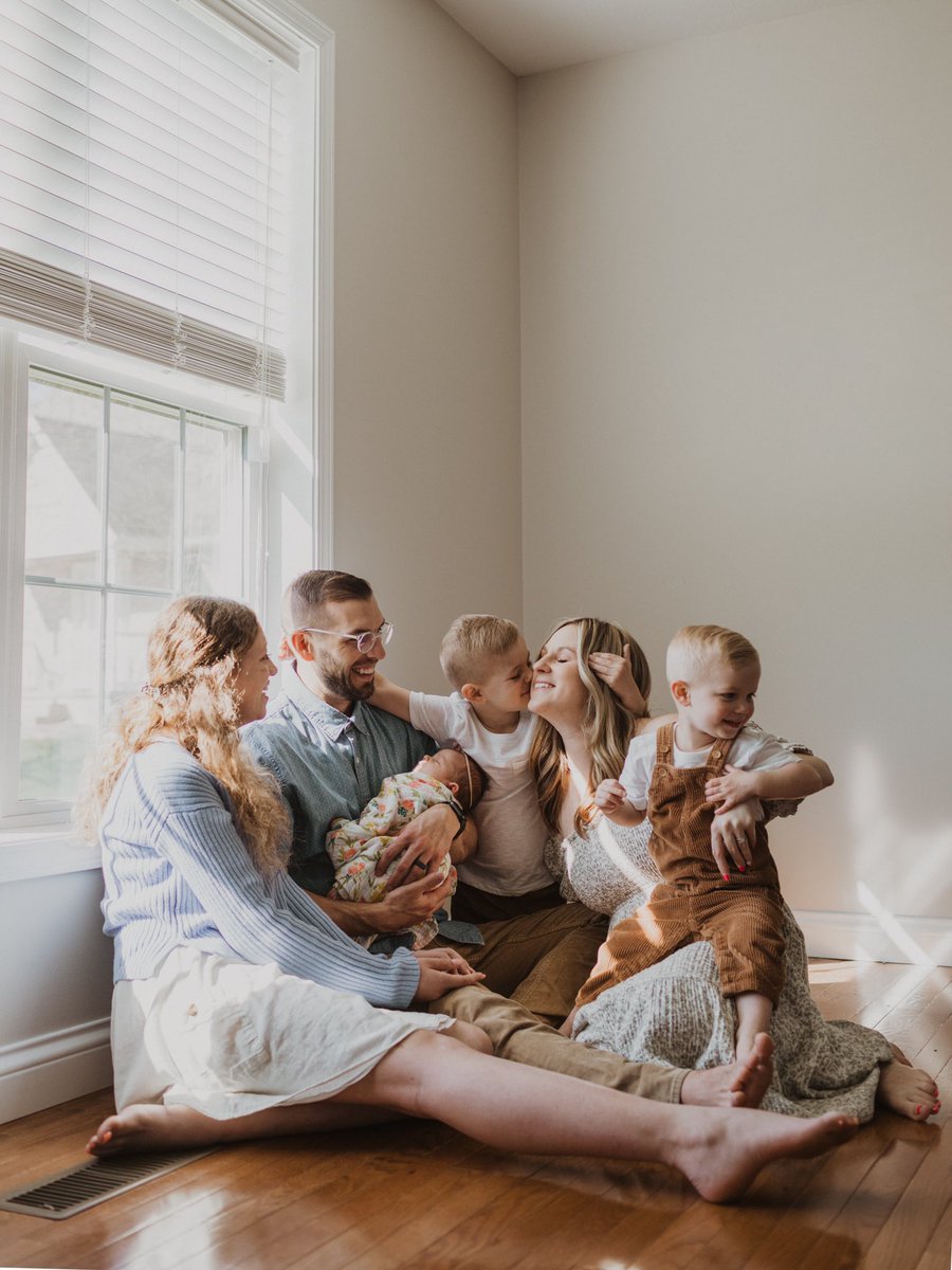 koryh7's tweet photo. @marcuslemonis Financial planning for my family. Wife and I both serve in full time ministry and we just welcomed our 4th child! Want to be able to provide for their future while being obedient to an incredible calling. https://t.co/YTAjE9uaVu