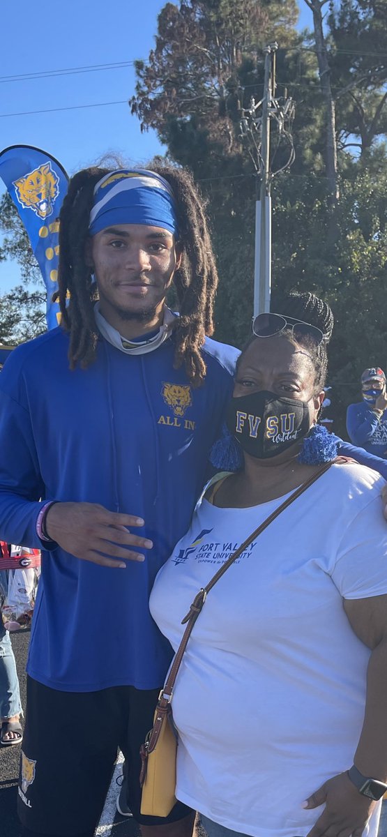 ladyosheta's tweet image. Congratulations @ShemarBridges17 Delayed but not Denied….🙌🏽🙏🏽
#NFLDraft2022 
#fvsu
#fvsumade
#HBCUmade 
#YourGiftWillMakeRoomForYou