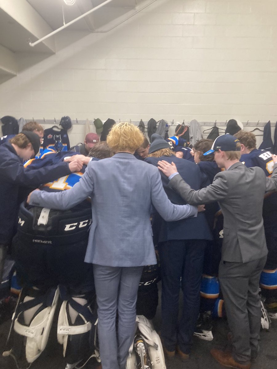 That’s all she wrote what a ride for our first year in the <a href="/TheCCHL/">The CCHL</a>. We will hold our heads up high everyone in our whole organization from players volunteers staff the fans have made Renfrew proud. <a href="/OttawaJrSens/">Ottawa Jr. Senators</a> go get it great series and great organization from top Down.