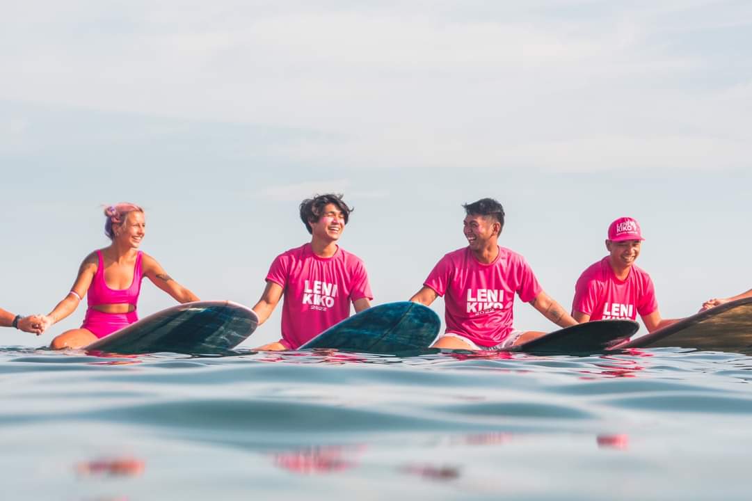 filaner05's tweet image. Ang effort !!! 
Surfers for Leni 💗 in La Union 
#CaviTENyoParaKayLeniKiko 
#CaviteIsPink