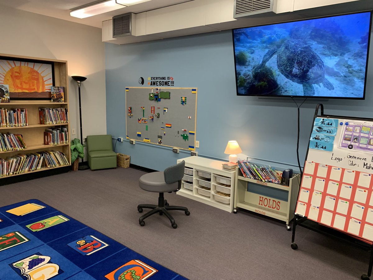 alapointe_'s tweet photo. I just can’t say enough about this space! So thankful that the LLC grant transformed it for the @CurrieEcole @Surrey_Schools students and their amazing TLs who work and learn here @dilmcdonough & @Mdonaldson_TL “Everything is Awesome” #LLCsofSurreySchools #sd36tl @KathyPuharich https://t.co/HdgI3Z5tnU