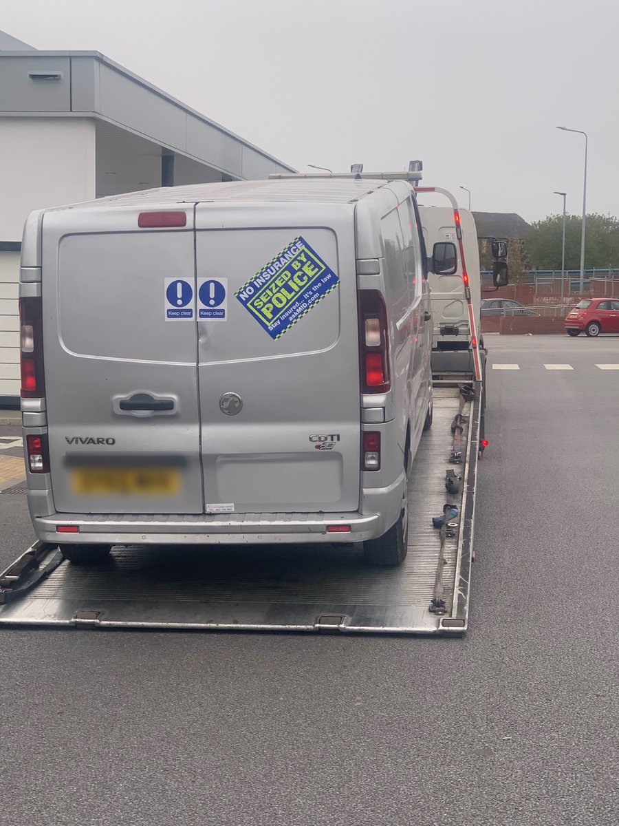 StaffsRoadHarm's tweet photo. The roads aren’t the place for you if you’re hiding from the police! Proactive vehicle stop on @Policingstoke area today. Driver had no licence and despite best efforts with false details / ID was found to be wanted for serious offences. #saferroads #oneinthecells https://t.co/DTtvWsRuIQ