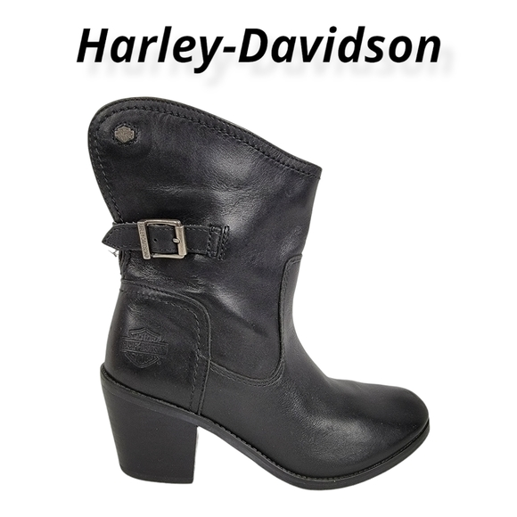 BeYouSpa's tweet photo. So good I had to share! Check out all the items I'm loving on @Poshmarkapp #poshmark #fashion #style #shopmycloset #harleydavidson #viaspiga: https://t.co/xArTGU3YOl https://t.co/u3BxV2QBan