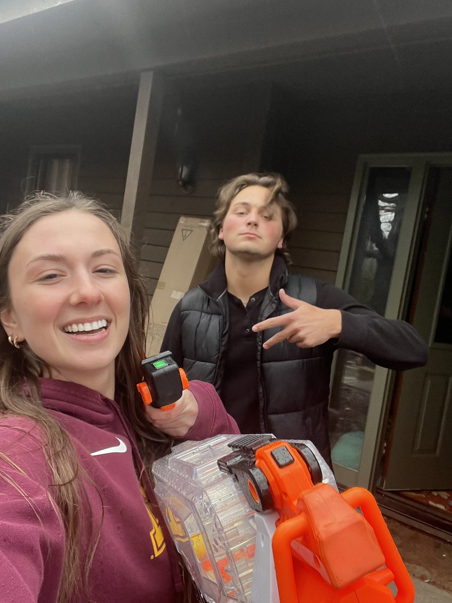 stingrays tweet media