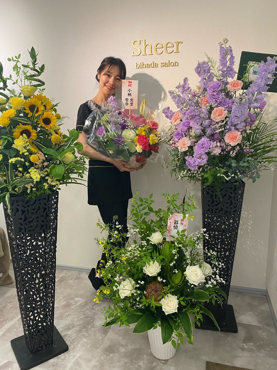Nahoshii's tweet photo. たくさん方の協力のおかげで4/30に無事エステサロンをオープンしました☺️
感謝の気持ちを忘れず誠心誠意頑張ります☺️💆‍♀️🌼 https://t.co/86rr89Ig7L