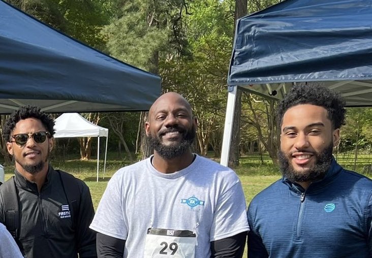 _1JHardy's tweet image. Had a wonderful time at the FreeKind 5K Race today. Humbling experience, great people and great networking. #TechCenter #SwitchOverSaturday @MASMakeItMatter @ATT @dmwilliams757 @DariusBarnes_ @cjay0908 @DaleB1