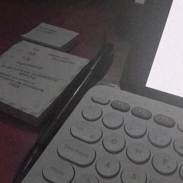 98studyamanda's tweet image. ♡ 30/04/22 
~ por hacer: 
( ) Escuchar clases que me faltan 
( ) Resumir textos que ya leí