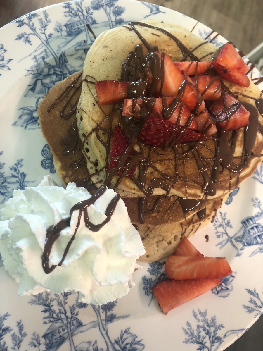 Sunday treats tomorrow anyone? Open for brunch and lunch 12-4pm Sundays #monaghan #foodie #monaghanhasit