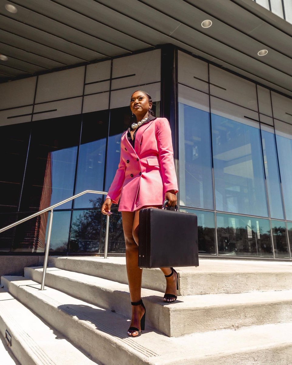 _lyric22's tweet photo. For I know the plans I have for you,
declares the Lord, plans to prosper you and not to
harm you, plans to give you hope and a future.
~ Jeremiah 29:11                                                The countdown begins #pvamugrad #gradszn  #pvgrad   #pvamualumna https://t.co/JU02t9p9Yf
