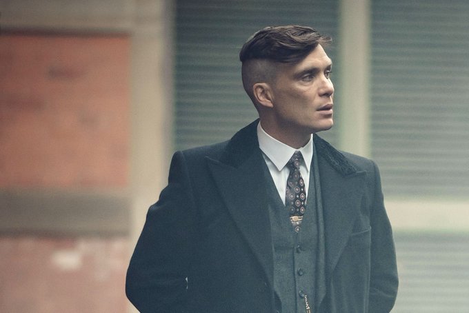 La Nación / Quiso el corte de Tommy Shelby, pero le hicieron el de Farruco