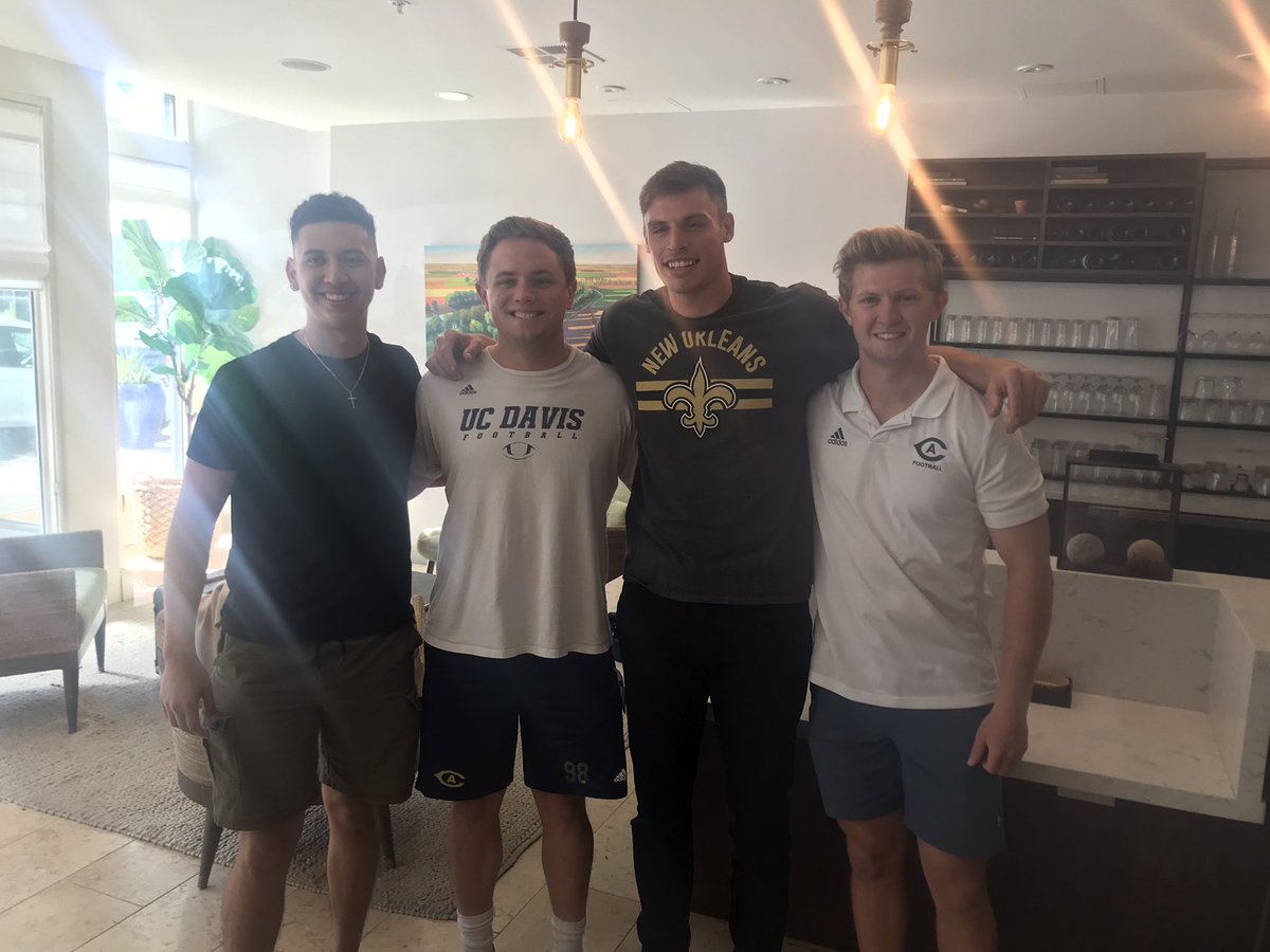 wanderingSail34's tweet photo. Quite a moment for @danwhelan37. Signing with @Saints. A proud tradition of @NFL specialists from @UCDfootball @ucdavis . Love all these #davisguys #uncommonengineering - The journey continues….. https://t.co/fMk78gnLNg