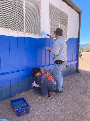 CSSD11Fremont's tweet photo. Thank you, Fremont staff and COS I Love You volunteers!  The mural of Pikes Peak will brighten up our playground! @CSSD11 https://t.co/5ee33uR5VZ