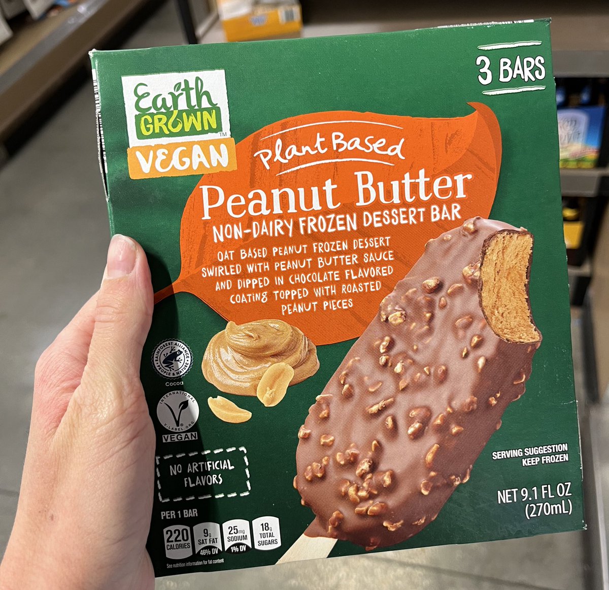 veganmattison's tweet photo. Aldi’s is stepping up their game so much. They have vegan ice cream bars and ice cream now 👀 https://t.co/6PEXuPrj03