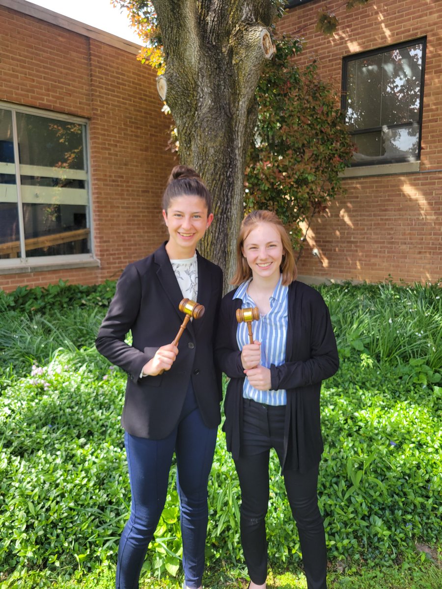 Sarah Smith tweet media