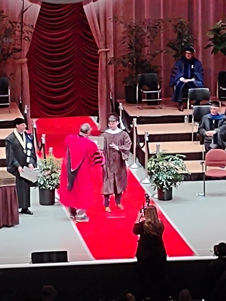 LukeDowell3's tweet photo. Congratulations Nathan! Graduated tonight from Western Michigan University with his Master's Degree in History. https://t.co/e0GHAjY7LT