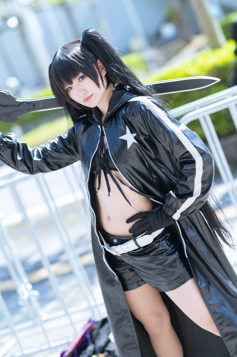 fuwa_uro's tweet photo. 2022.04.30 ニコニコ超会議

ブラック★ロックシューター

photo:黒雪先輩@kuroyuki0419 
あきのしたさん@aki33nicoco 
そば茶さん@soba_tee https://t.co/v8P8aO4tU1