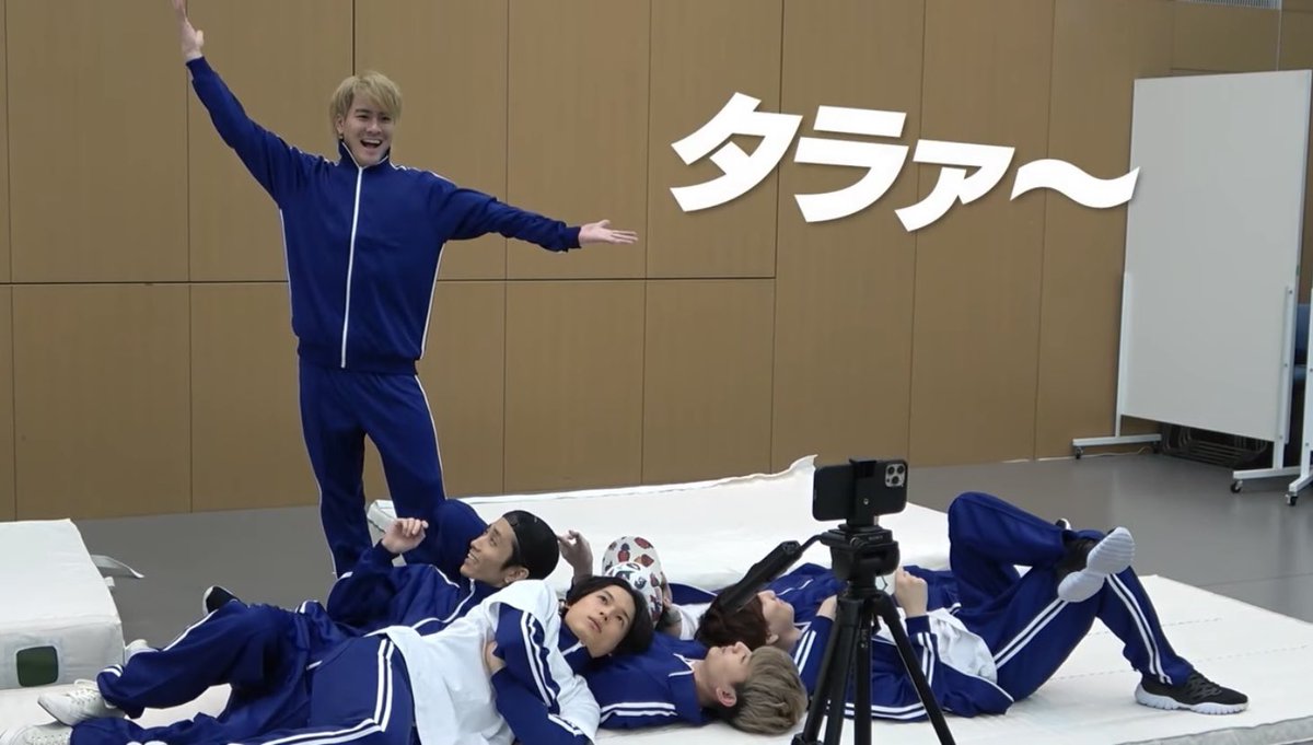 six_zdn's tweet photo. #SixTONESはやっぱり6人だよな https://t.co/zJ0JX9V4sE