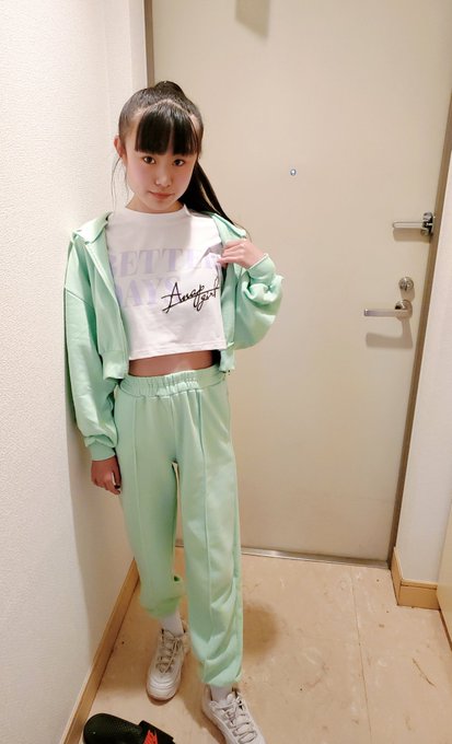 アイカのTwitter画像43