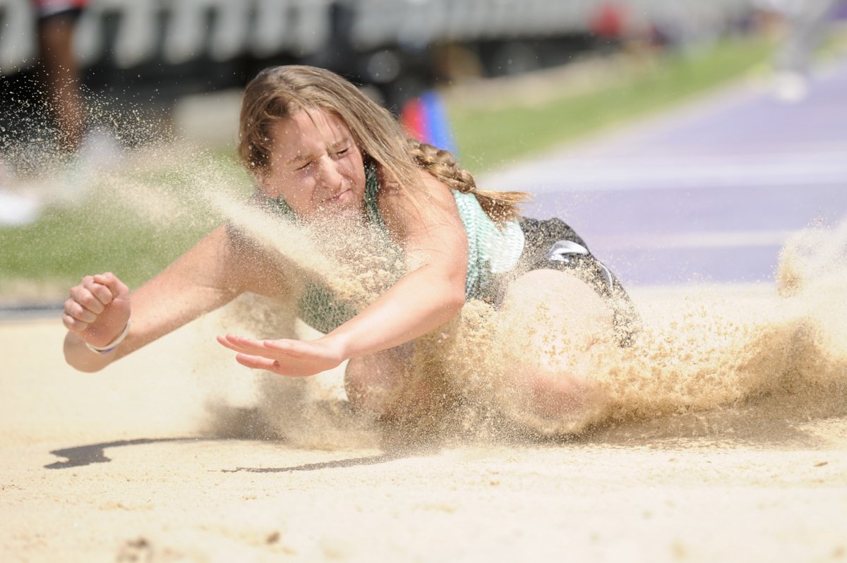 CarsonDField's tweet photo. Region I-3A track storylines:

- Merkel's @AlyssaOMalley1 wins four golds; staves off Phillips PR in 100H.
- Breckenridge boys second overall; @QBChaseLehr1  golden in 800.
- Merkel's Burns golden in 300H.
- Comanche's Morales medals twice.

Full story: https://t.co/AuqMDXYKET https://t.co/vR1QYkj0r1