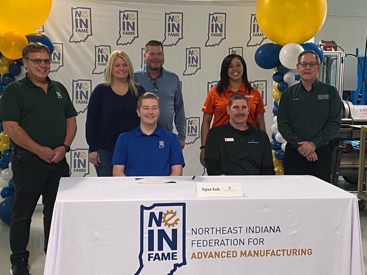 FWCommSchools's tweet image. Congrats to Dylan Kalb, Northrop, &amp;amp; Nathan Tin, @NewTechAcademy, who signed this week with businesses through NEIN FAME, a local advanced manufacturing federation partnering with @IvyTechCC.  #saturdaysuperstars #sparkinginnovation