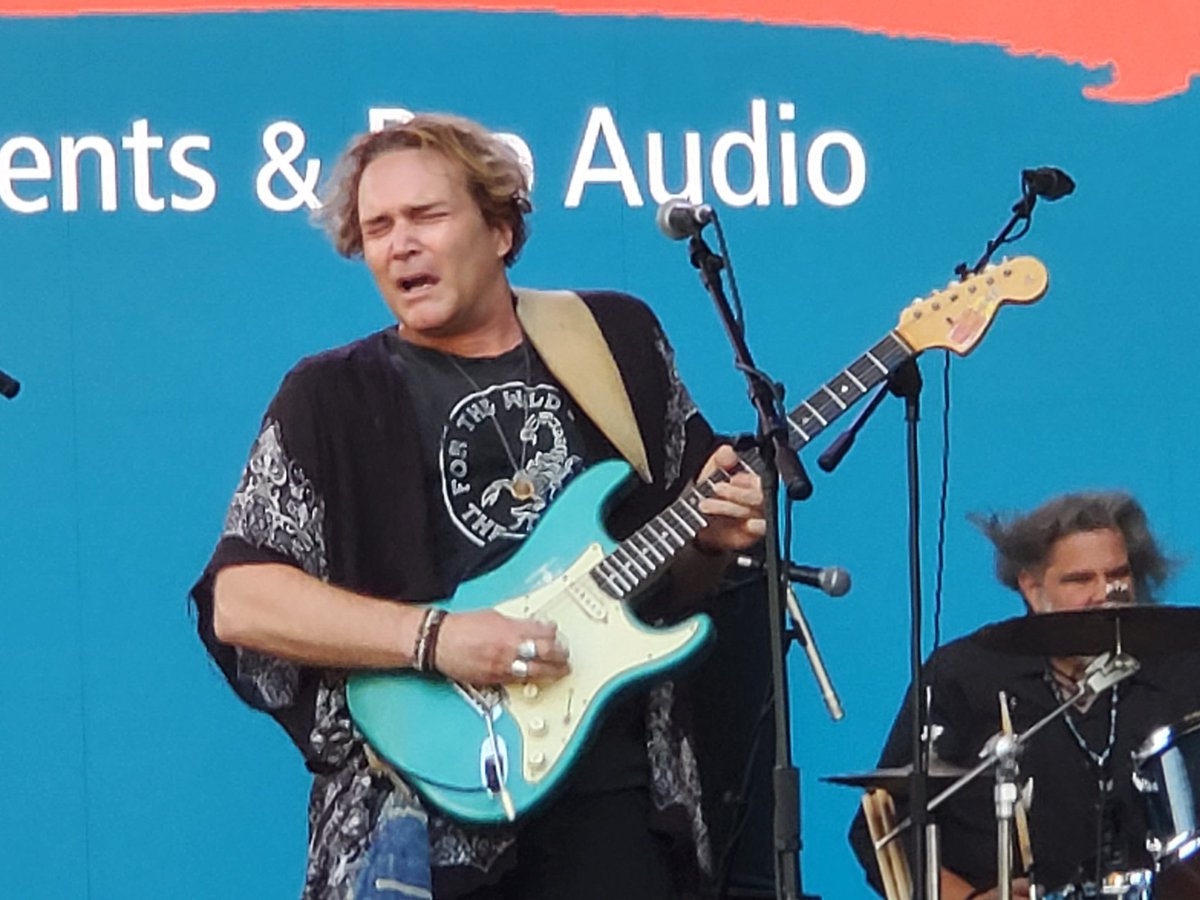 MarkLeonWatson's tweet photo. Define guitar rock in 2022.

Answer: See Philip Sayce.

Good god, I have a new guitarist crush. ❤️

#digf #dallasigf #guitarshow #day2 https://t.co/LVgHMHTfmZ