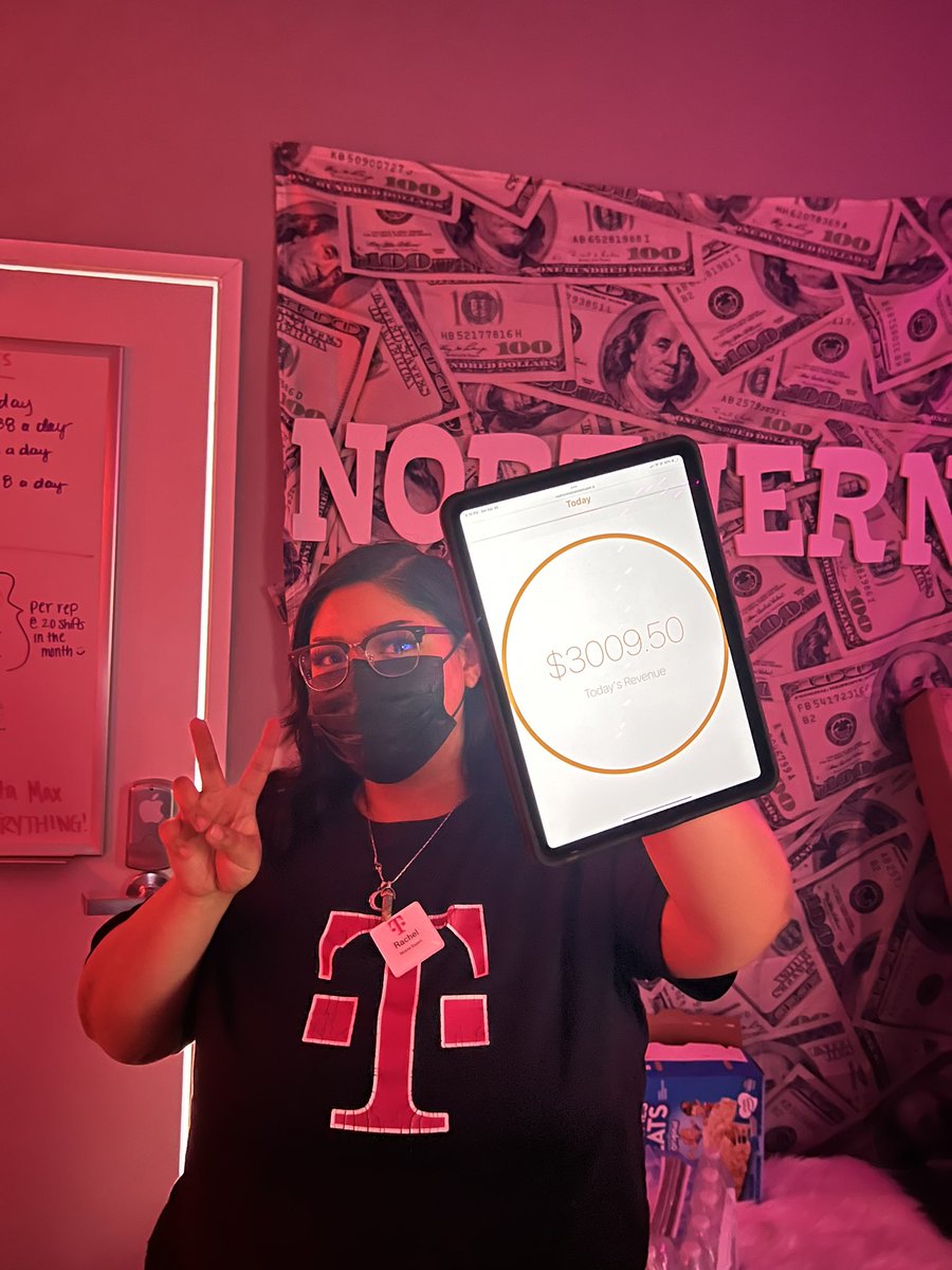 Lissette tweet media