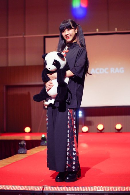 Twitterのコスプレ画像58