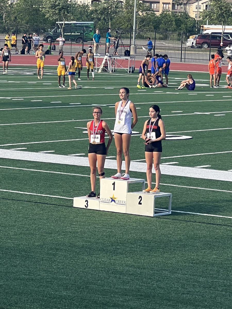 HudsonCCBooster's tweet photo. Senior Kayleigh Wagnon is the Region III 1600M Regional Champion! https://t.co/4ZYk4Yoyvq