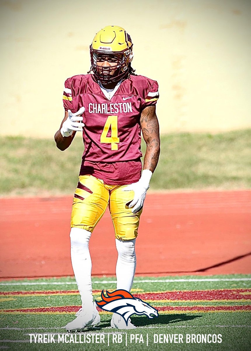 UCWV_Football's tweet photo. SLIDEEEEEE 💨 

Our dude @TyreikTm3 is headed to the 🏔! 

#CharlestonBuilt https://t.co/v069Xoh3YB