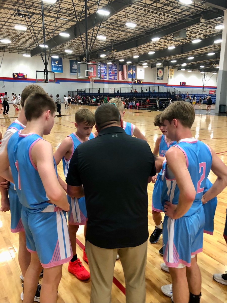 RichmondHeat1's tweet photo. Congratulation 2026 (Boys) Richmond Heat and HC @tbrewer859 

Richmond Heat 2026 Boys win their first game of group play 59-23 in the Falls City “Hoop Classic”.  @MBT_Tournaments https://t.co/9ADhSLhavJ