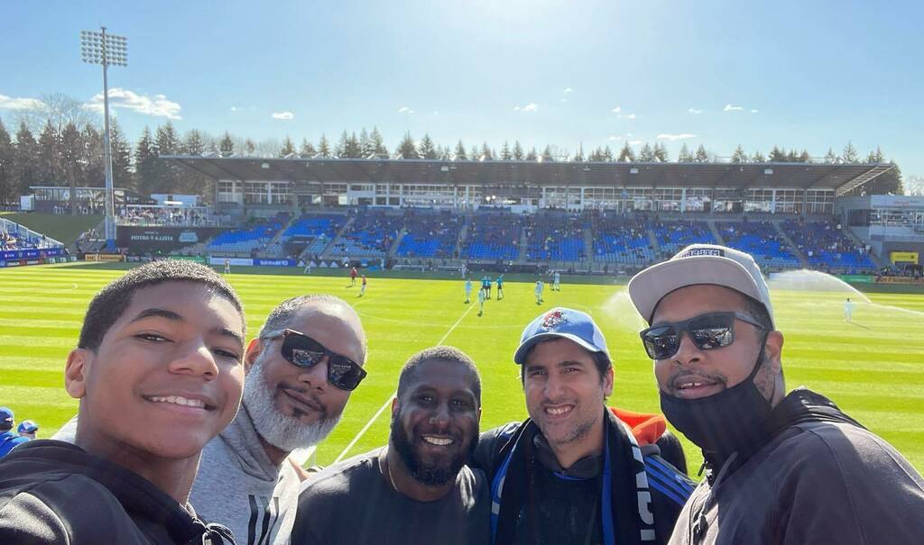 time4foot's tweet photo. @Menlifoot debake nan @cfmontreal 

#imfc #cfmtl https://t.co/k83bk1aGia https://t.co/Xq2PBH3nFd
