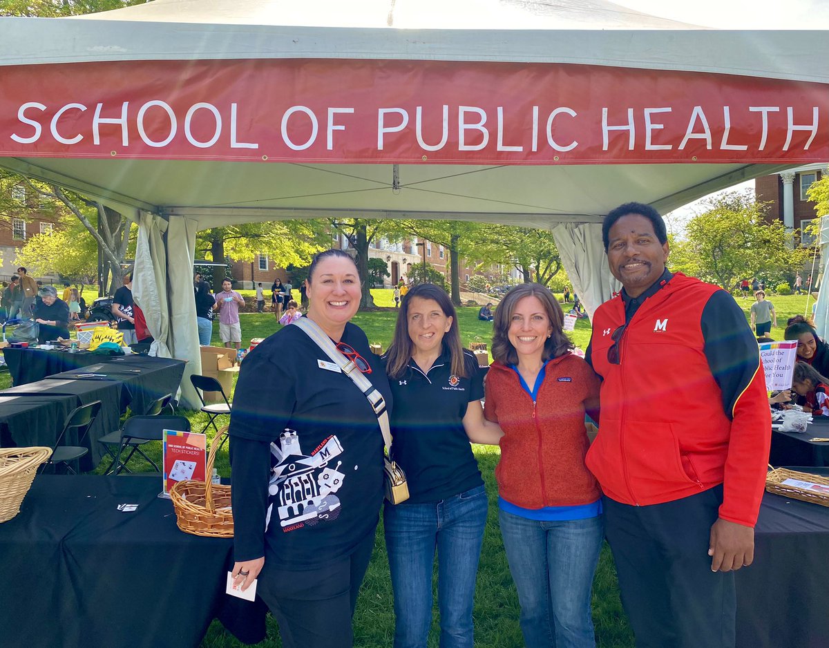 ErinUmd's tweet photo. Thx @President_Pines for visiting @UMDPublicHealth Maryland Day 2022 tent today! Proud to show doing public health good! SPH is #FearlesslyForward and #TerrapinSTRONG @umdphbb @CONSERVE_center @PHABlabumd #corsirosenthalbox build HappyandWell@umd.edu @Gymkana @UofMaryland https://t.co/DHMSArcg6a