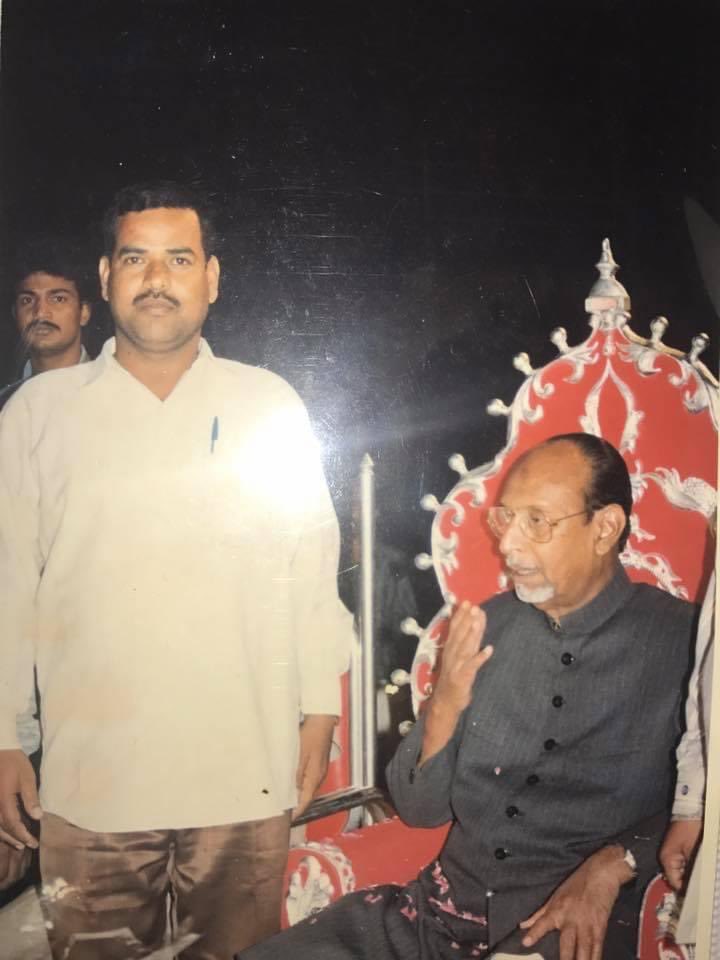 AimimAziz's tweet photo. Today #14th Barsi #Marhoom Qayed #Salar E Millat Sultan #Salahuddin Owaisi Sahab..
File Pic’s Of @AimimAziz With Marhoom Qayed #Salaar E Milat..
#Ya Allah Marhoom Qayed Ko #Jannat Ul Firdous Mein Ala Se Ala Muqaam Aata #Farmaye Ameen Suma Ameen.. @asadowaisi @aimim_national https://t.co/aEWA7aHa4E