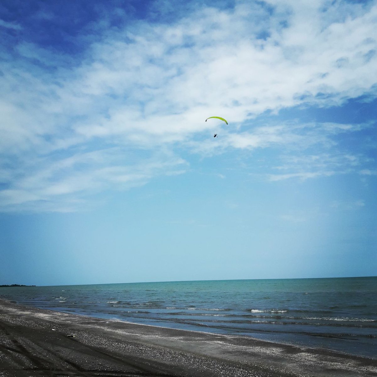 NFT_MAN110's tweet photo. Paraglider

Paragliding on the shores of the Caspian Sea
 Summer 2020
https://t.co/Yp9cfrBFWh

0.019 $ETH
Royalties: 10%
#NFTs  #NFTSPACESHIP  #NFTs  #NFTphotographers  #NFTGiveaways  #NFTCommumity  #NFTdrop  #NFTshill  #nftcollector https://t.co/0LwMh0czXT