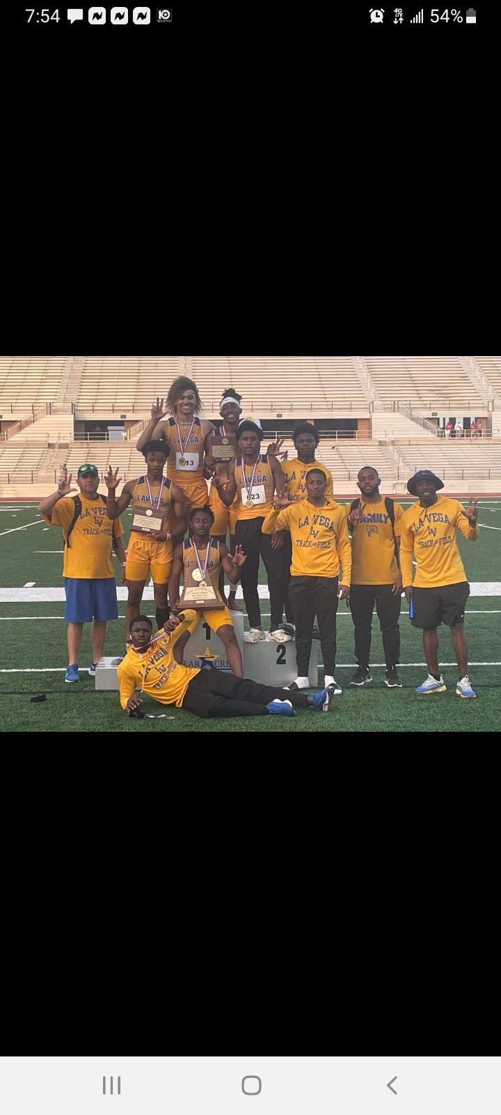 Quentin McDowell (_quentln_) / Twitter