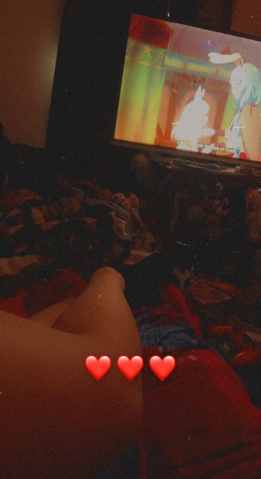 🥰👉👈His bed is comfy 😍 https://t.co/W8SNKXuYAJ