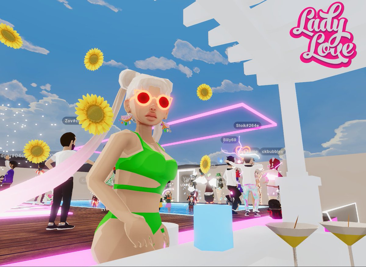 LadyloveNFT's tweet photo. Selfie at the @Apes3D HD launch party. Congratulations to Apes 3D and @MrDhingia
#metaverse #decentrand #apes3d #MrDhingia https://t.co/SEPvouU6EF
