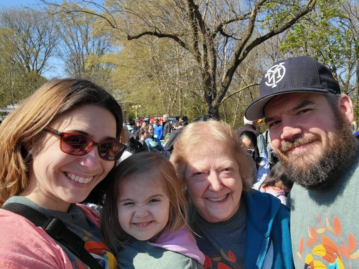 ampacura's tweet photo. My 12th & her 3rd time running for the wild today at the @BronxZoo @TheWCS #runforthewild #hornbills #toddlerlife #momlife #teampoptart https://t.co/qrzimxrRDt
