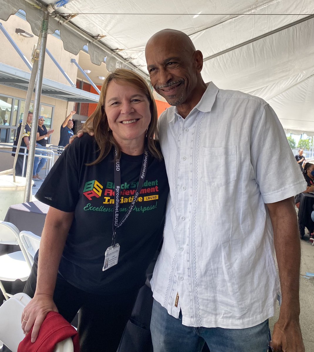 kimtabari's tweet photo. @jbaker000 @JandellaFH @DrRoshann @LBUSD_EEPGroups @TommieMabry Thanks for your vision of inclusion Superintendent Baker @jbaker000 https://t.co/YnRKXRTTde